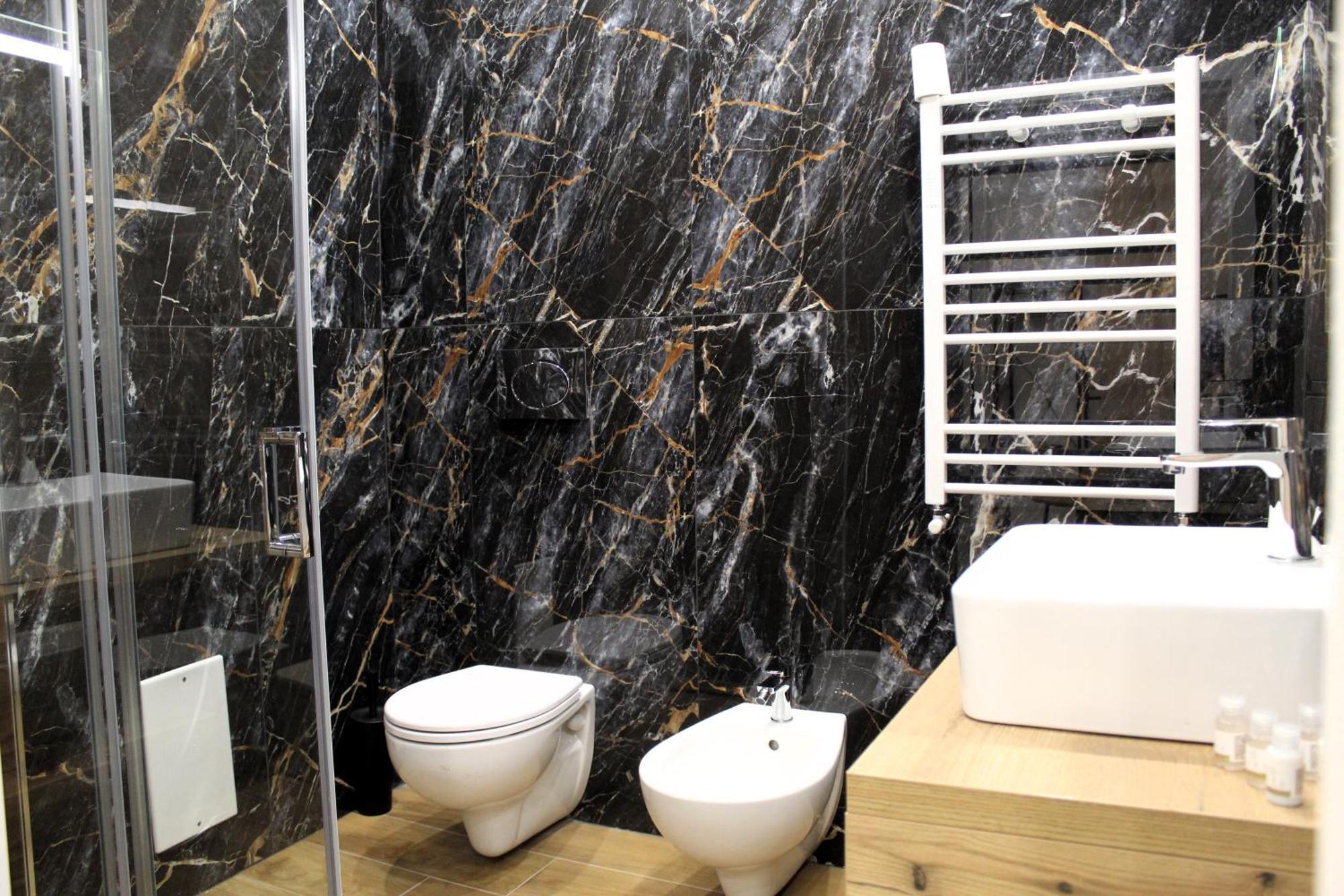 Blackwoody Contemporary Rooms - Napoli Centro Storico Exteriér fotografie