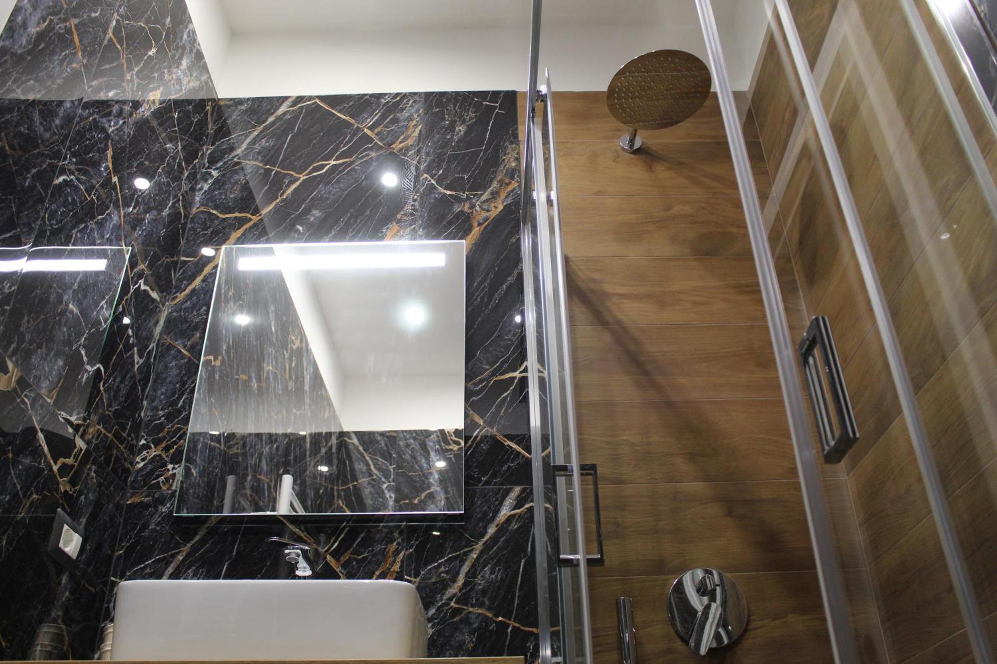 Blackwoody Contemporary Rooms - Napoli Centro Storico Exteriér fotografie